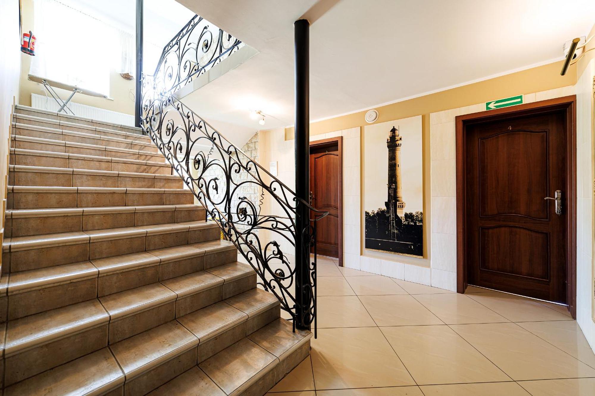 Stratos Bed & Breakfast Leba Ngoại thất bức ảnh