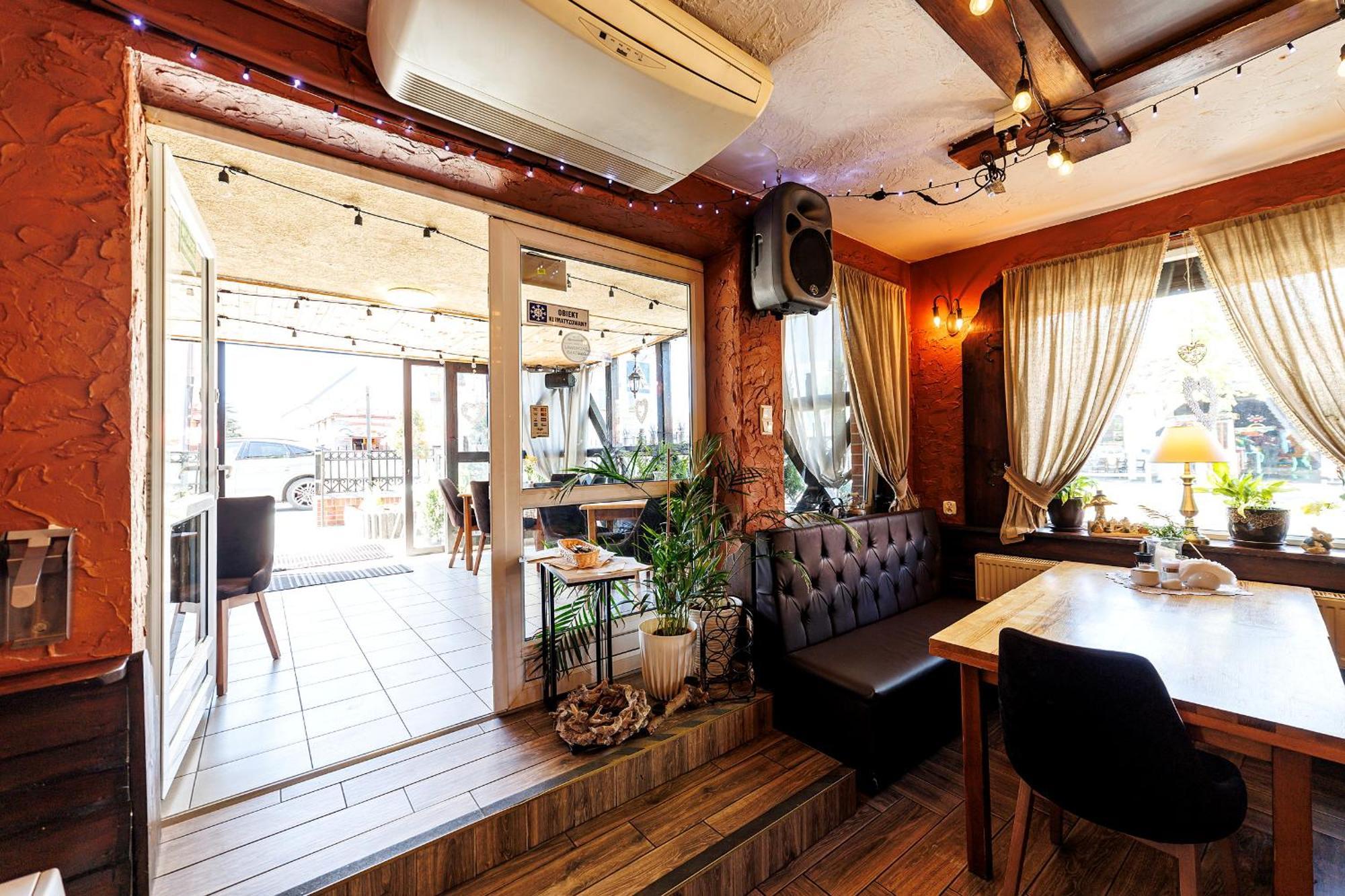 Stratos Bed & Breakfast Leba Ngoại thất bức ảnh