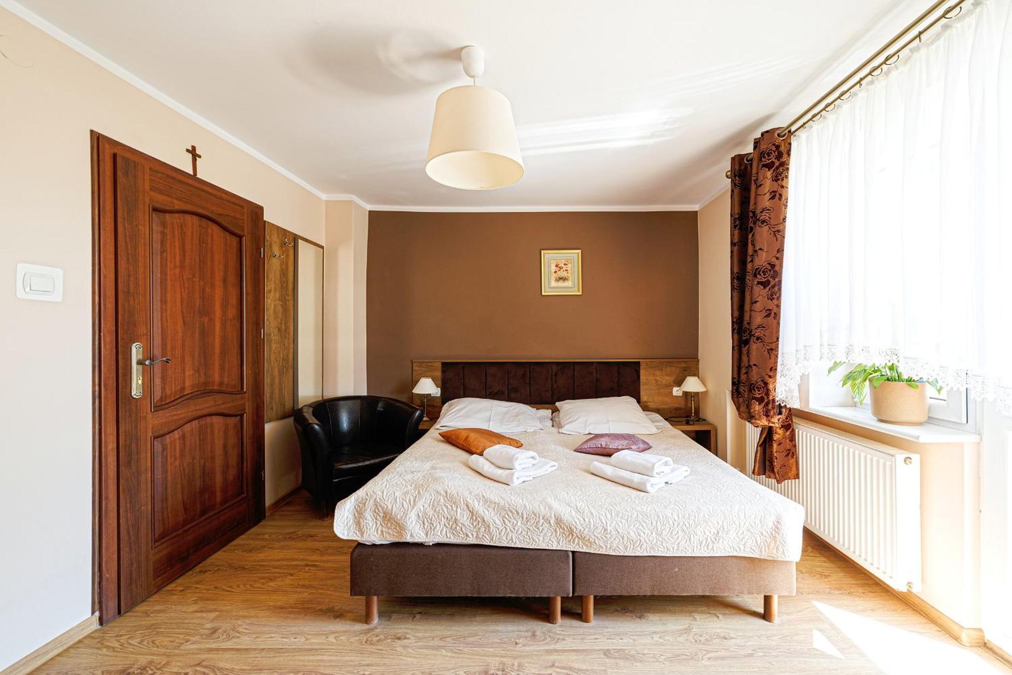 Stratos Bed & Breakfast Leba Ngoại thất bức ảnh